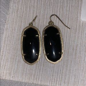 kendra mini black earrings